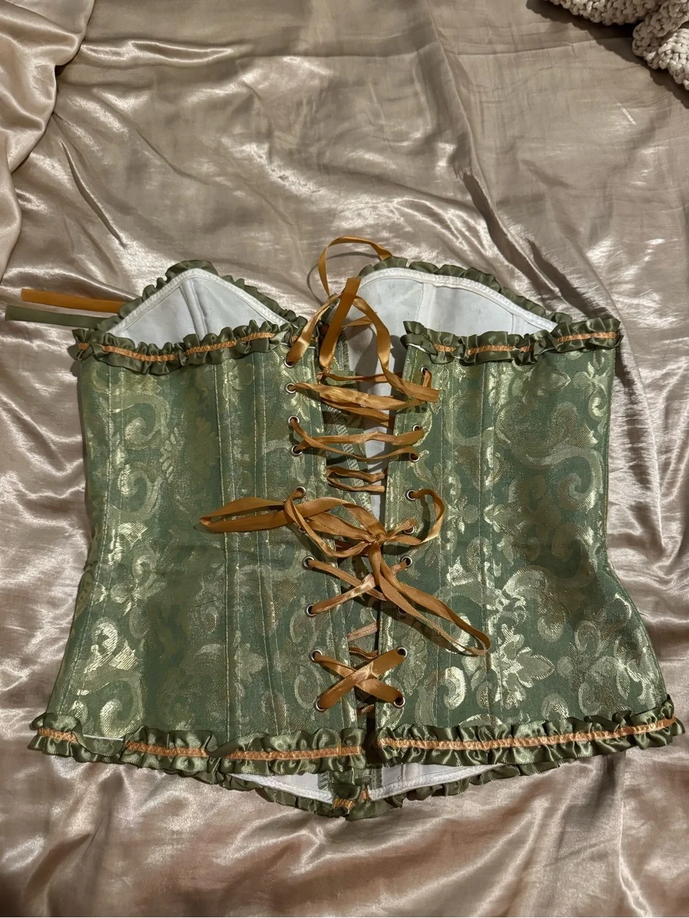 N/A elegant green